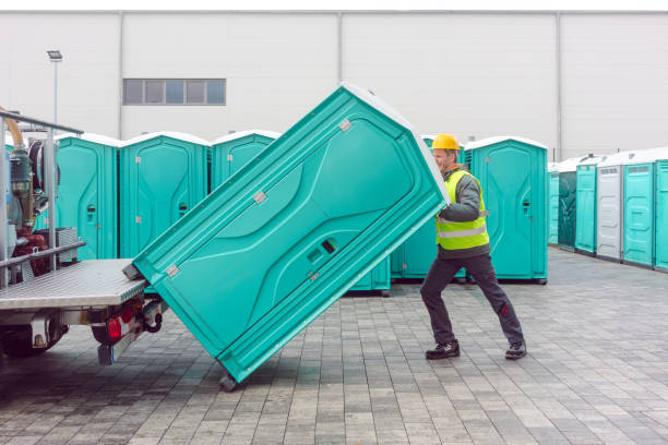 Portable bathroom rental in Chalmette, LA