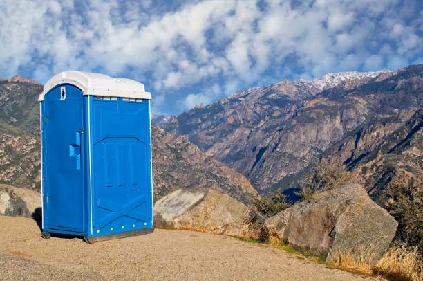 Portable Toilet Options We Offer in Chalmette, LA