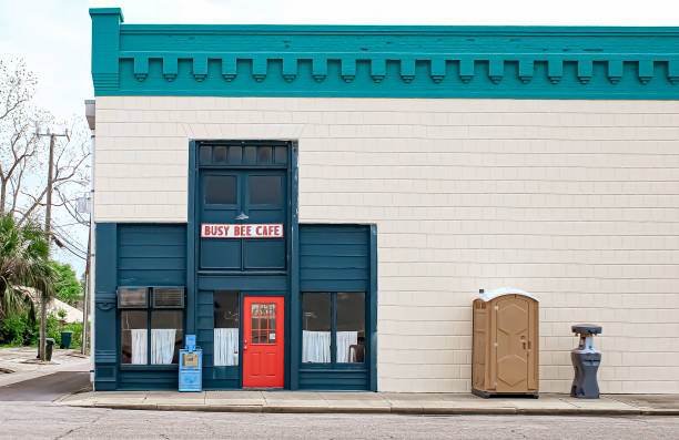 Best Portable toilet rental cost  in Chalmette, LA